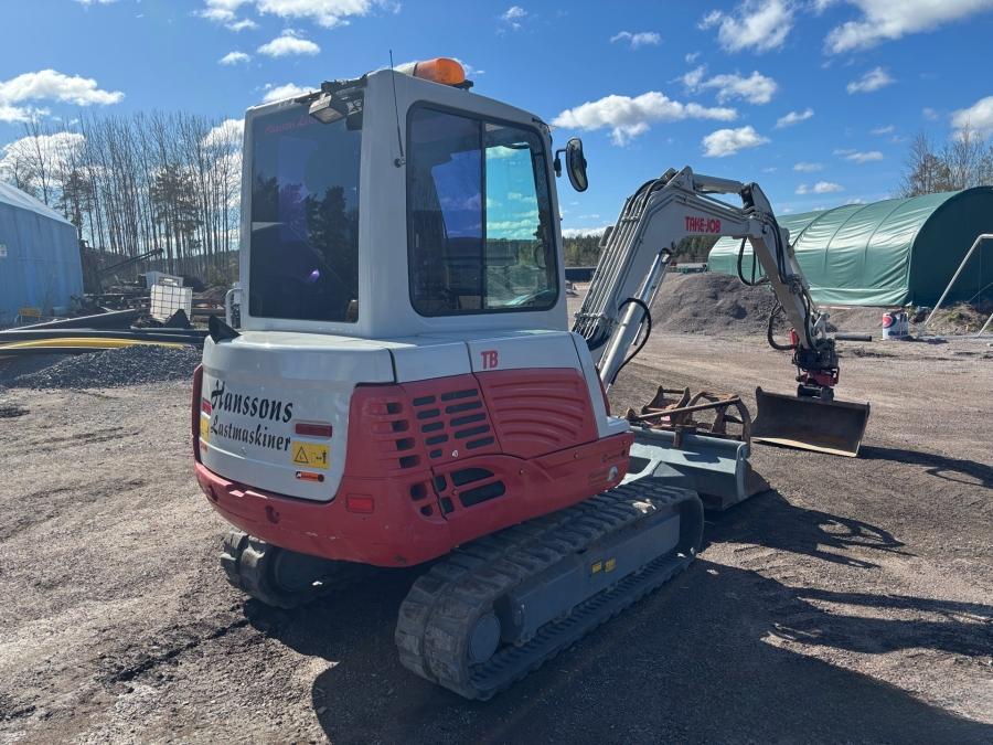 Mini pelles Takeuchi TB235 avec de nombreux outils – Image 53
