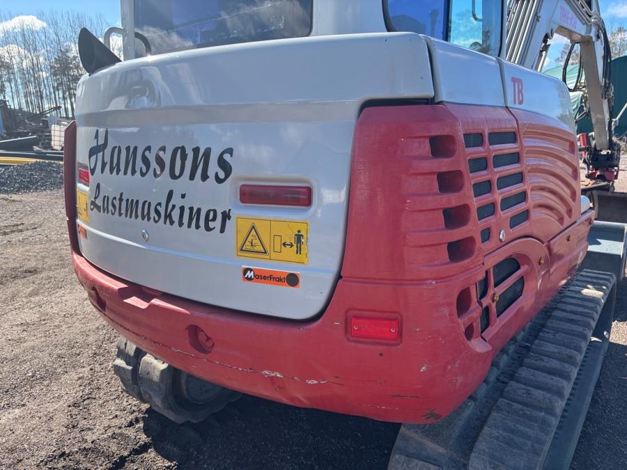 Mini pelles Takeuchi TB235 avec de nombreux outils – Image 31