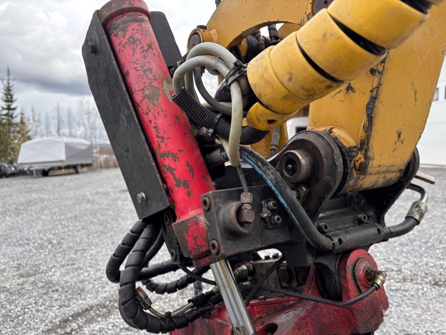 Mini pelle Caterpillar 303.5E CR et 4 remorques – Image 34