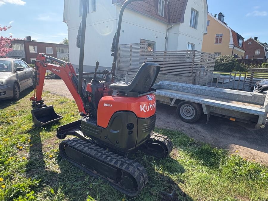 Kubota U10-3 avec remorque et 3 godets – Image 68
