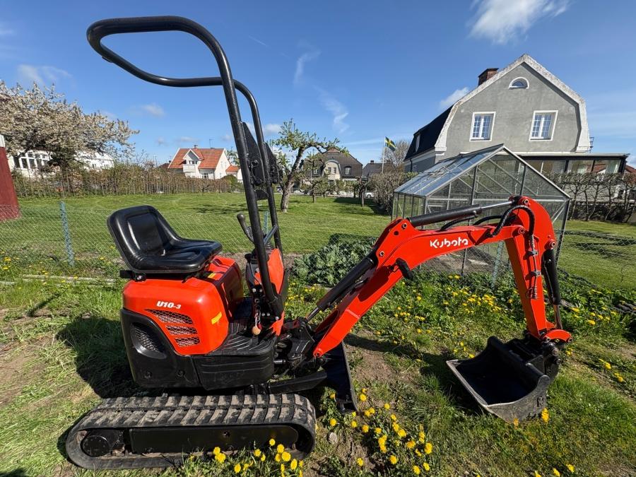 Kubota U10-3 avec remorque et 3 godets – Image 61