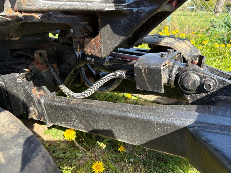 Kubota U10-3 avec remorque et 3 godets – Image 44