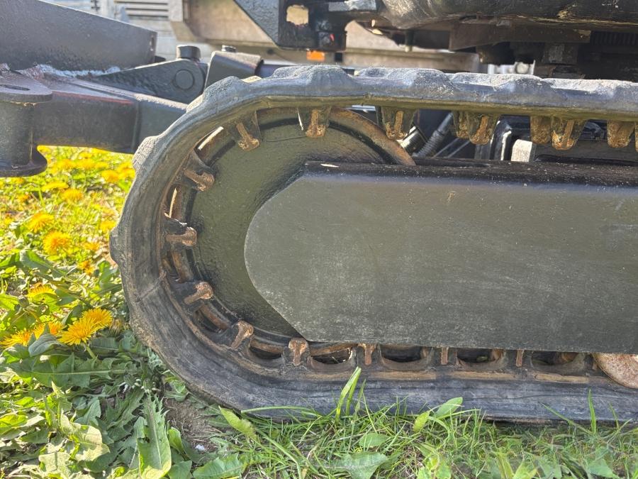 Kubota U10-3 avec remorque et 3 godets – Image 20