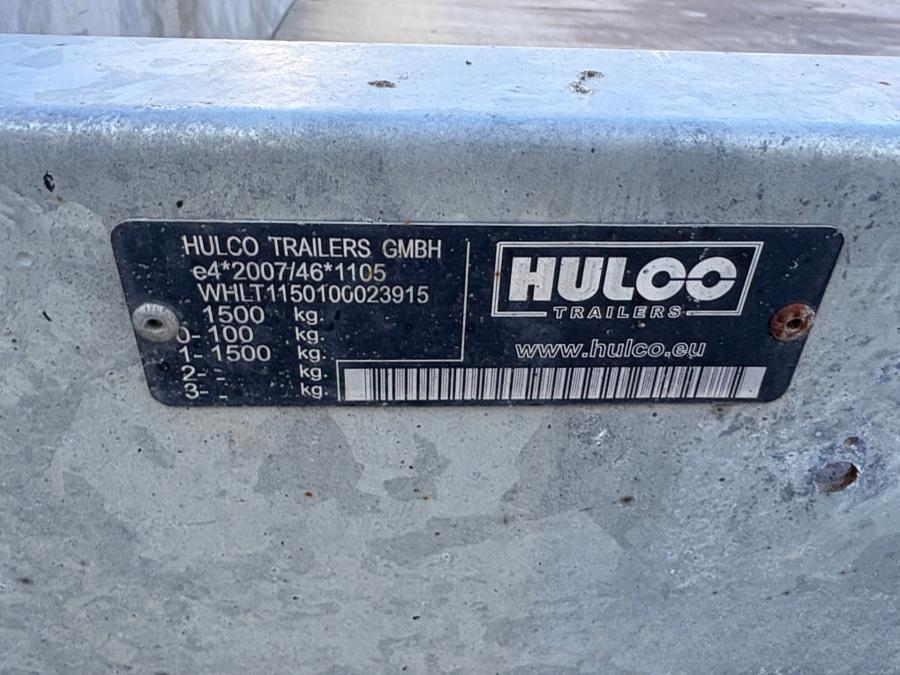 Kubota U10-3 avec remorque et 3 godets – Image 10