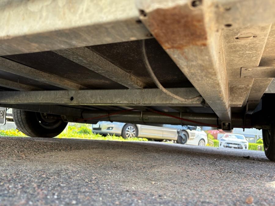 Kubota U10-3 avec remorque et 3 godets – Image 5