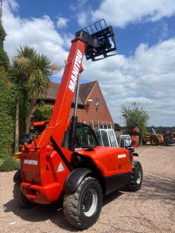 Manitou MT 625 H Comfort avec accessoires – Image 16