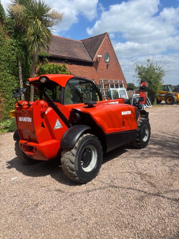 Manitou MT 625 H Comfort avec accessoires – Image 2
