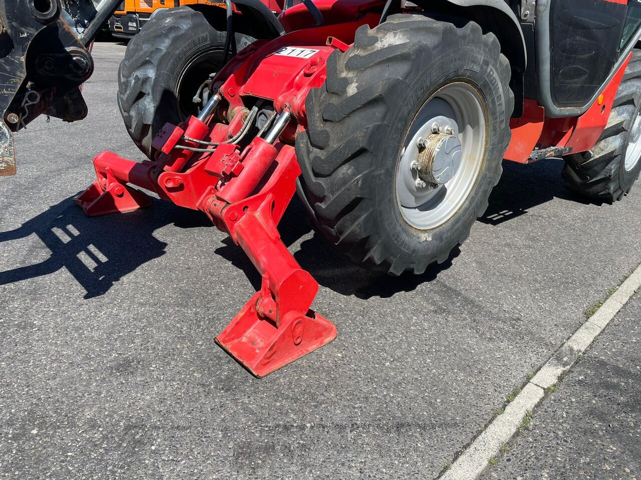 Chariot télescopique Manitou MT 1030-7m – Image 11