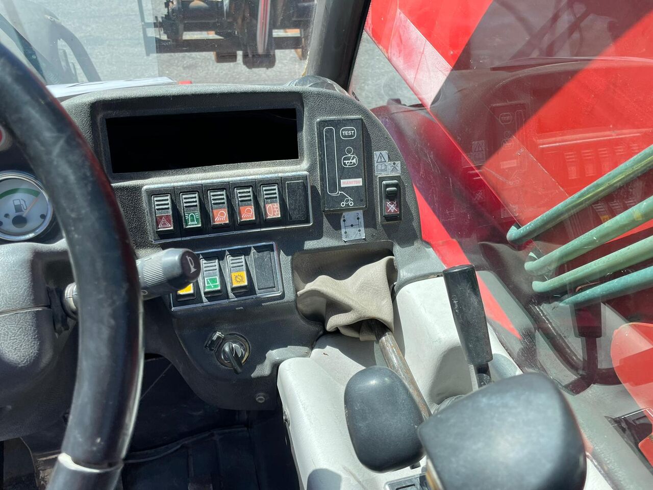 Chariot télescopique Manitou MT 1030-7m – Image 15