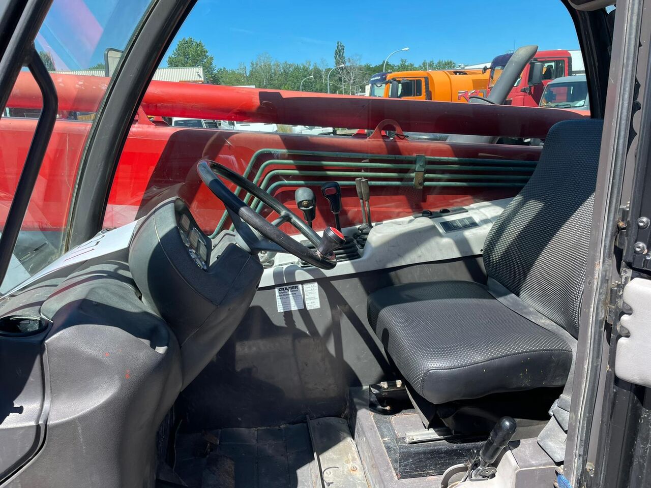 Chariot télescopique Manitou MT 1030-7m – Image 17